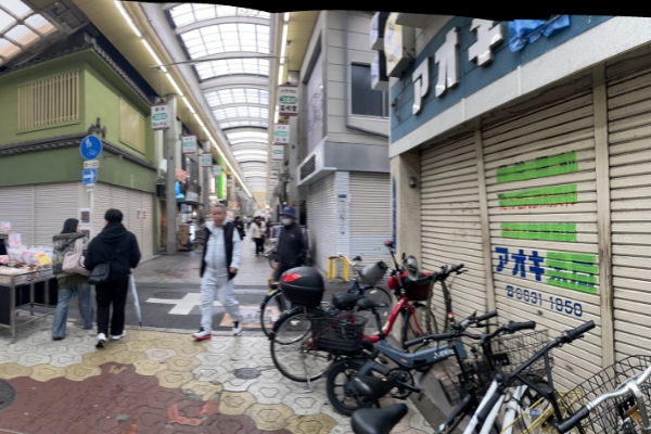 アオキ薬局を右折